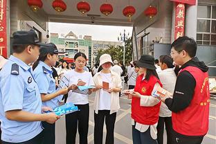 C罗穆帅双双滑跪！这场皇马vs曼城欧冠太刺激